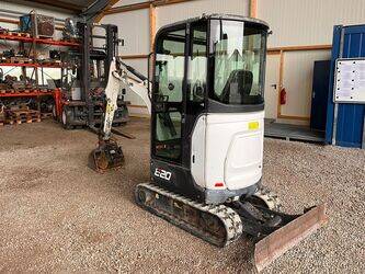 صورة ل 2014 بوبكات E20