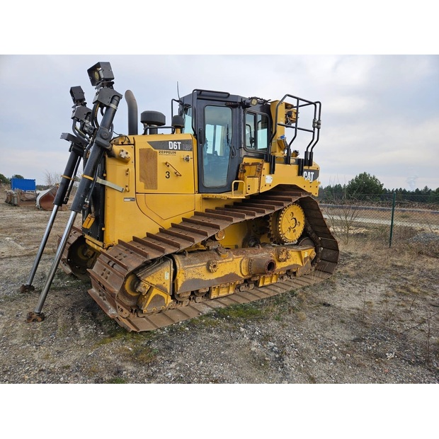 2015 Caterpillar D6T LGP-46140613