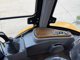 2025-jcb-4cx-1434889-46147098