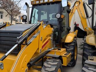 2025-jcb-4cx-1434889-46147102