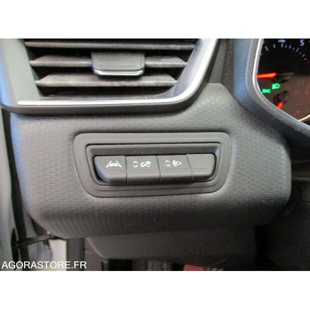 2020 Renault Clio-46147165