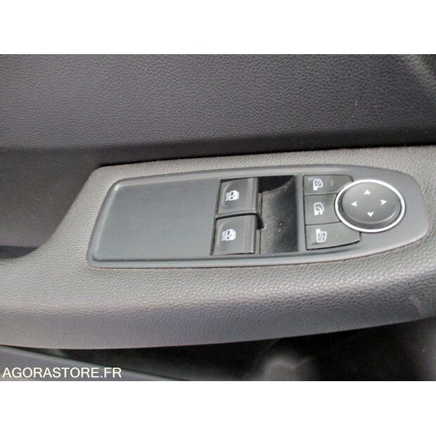 2020 Renault Clio-46147166