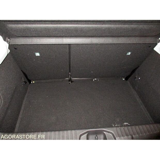 2020 Renault Clio-46147206