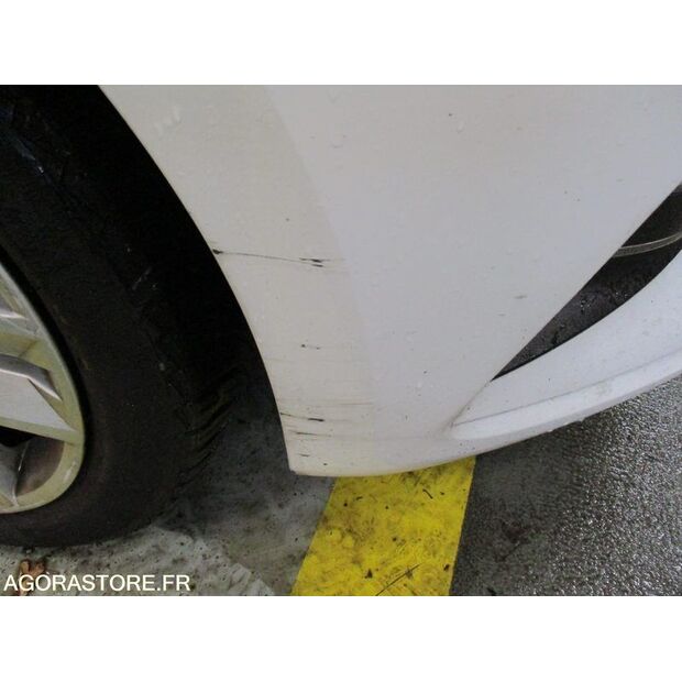 2020 Renault Clio-46147253