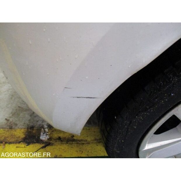 2020 Renault Clio-46147257