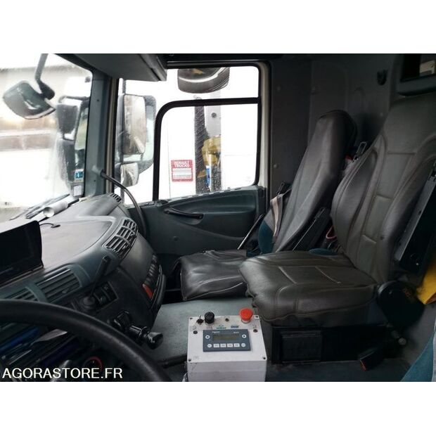 2014 Renault PREMIUM-46147330