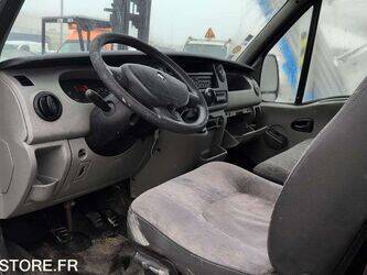 2008-renault-master-1434787-46147362