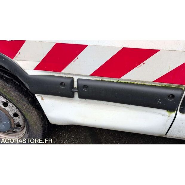 2008 Renault Master-46147376