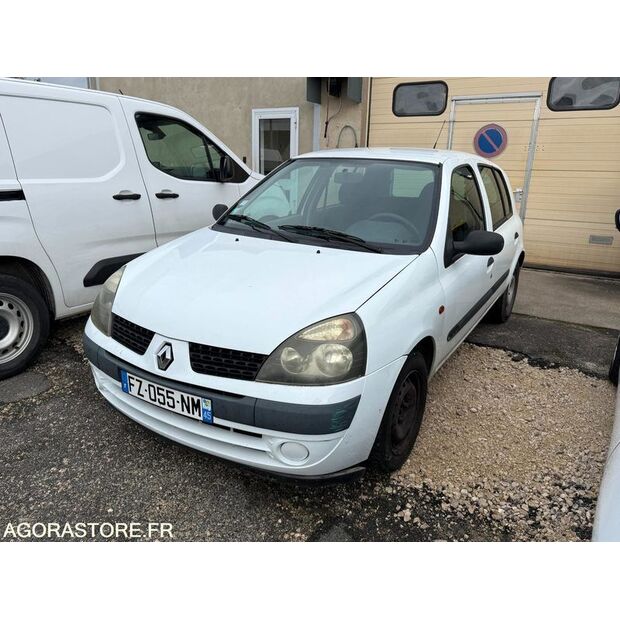 2002 رينو Clio-46147394