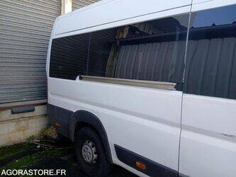 2010-peugeot-boxer-1434790-46147412