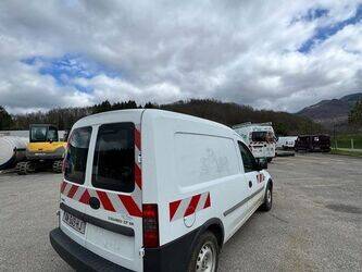 2003-opel-combo-46147421