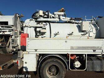 2008-renault-premium-1434794-46147446