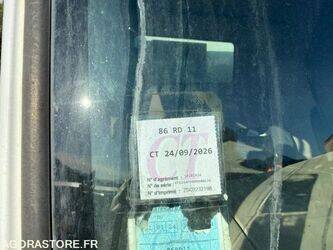 2008-renault-premium-1434794-46147455