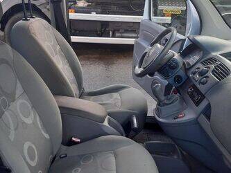 2010-renault-kangoo-1434799-46147545