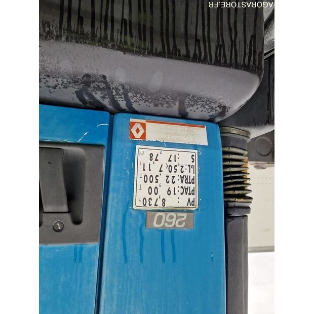 2001 Renault Kerax-46147573