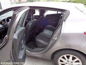 2009-renault-megane-1434803-46147583