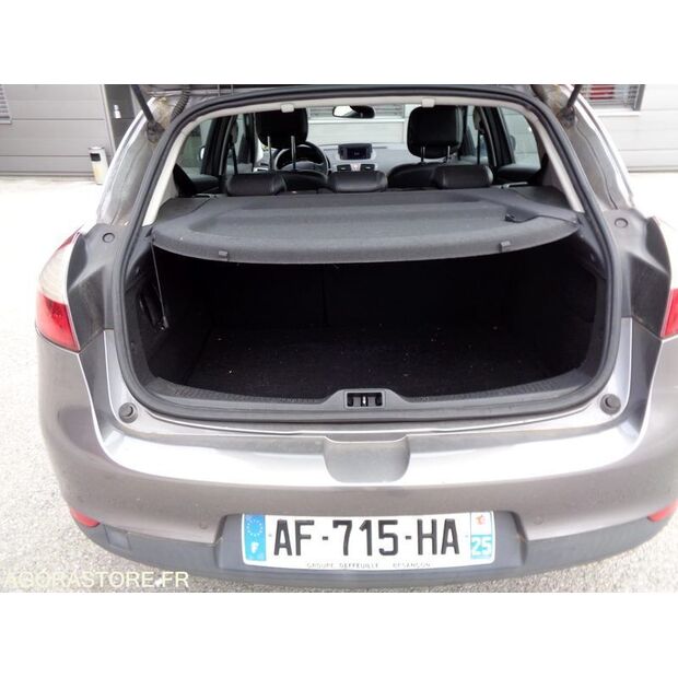 2009 Renault Megane-46147586