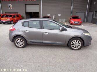 2009-renault-megane-1434803-46147587