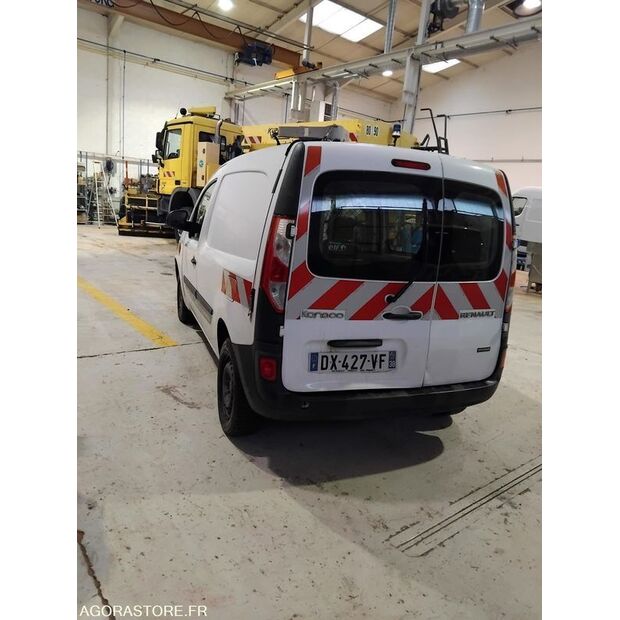 2015 رينو Kangoo-46147600