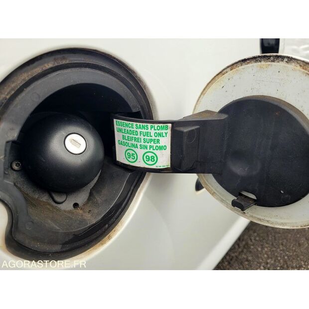 2013 Renault Twingo-46147660