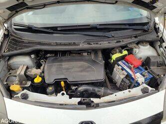 2013-renault-twingo-1434807-46147677