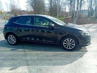 2018-renault-megane-1434815-46147745