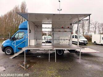 Image for TRUCKS AND TRANSPORT 2014 Renault Master