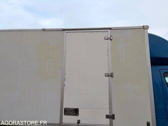 2014-renault-master-1434818-46147771