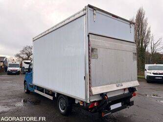 2014-renault-master-1434818-46147773