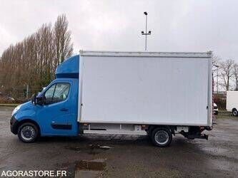 2014-renault-master-1434818-46147774