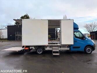 2014-renault-master-1434818-46147776