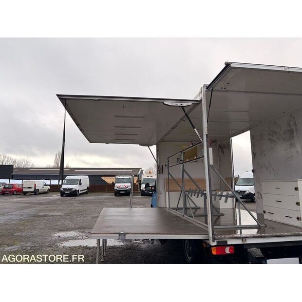 2014 Renault Master-46147793