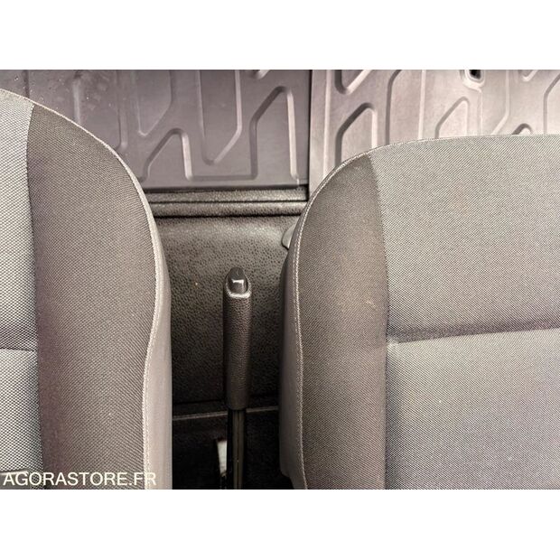 2014 Renault Master-46147811