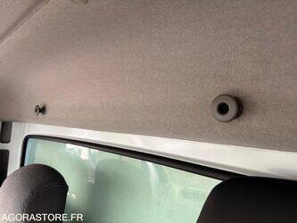 2014-renault-master-1434818-46147812