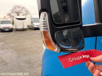 2014-renault-master-1434818-46147818