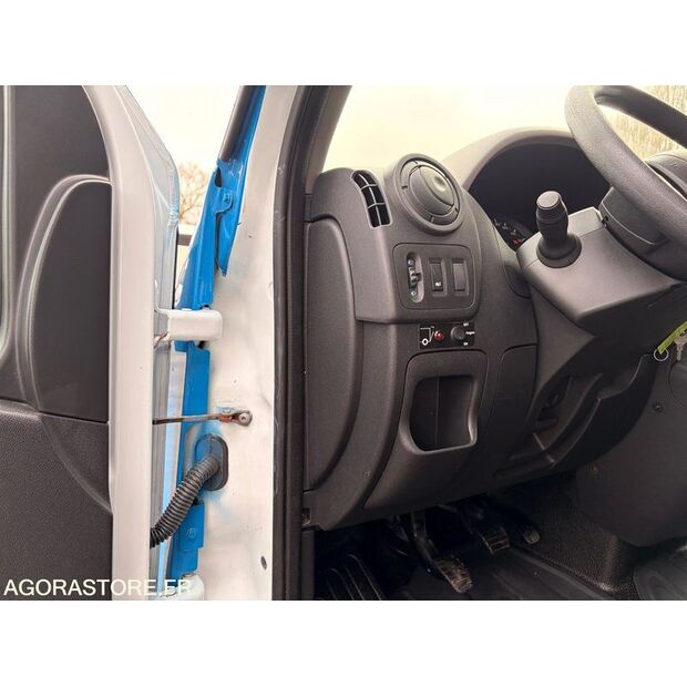 2014 Renault Master-46147823