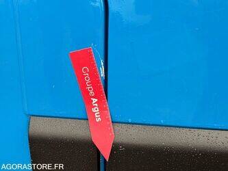 2014-renault-master-1434818-46147830