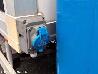 2014-renault-master-1434818-46147832