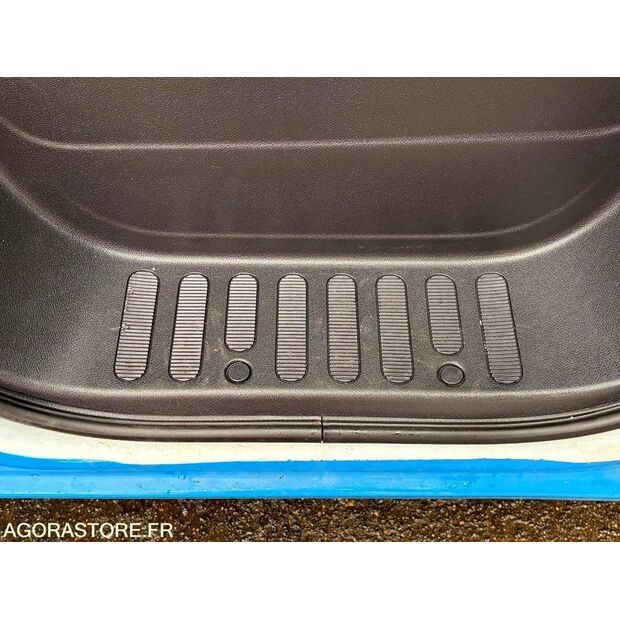 2014 Renault Master-46147839