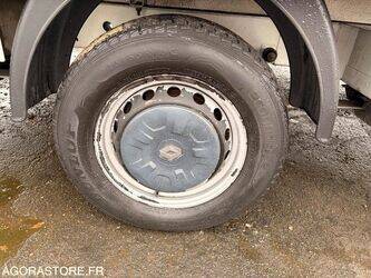 2014-renault-master-1434818-46147857