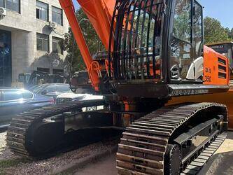 2024-hitachi-350h-5g-46147870