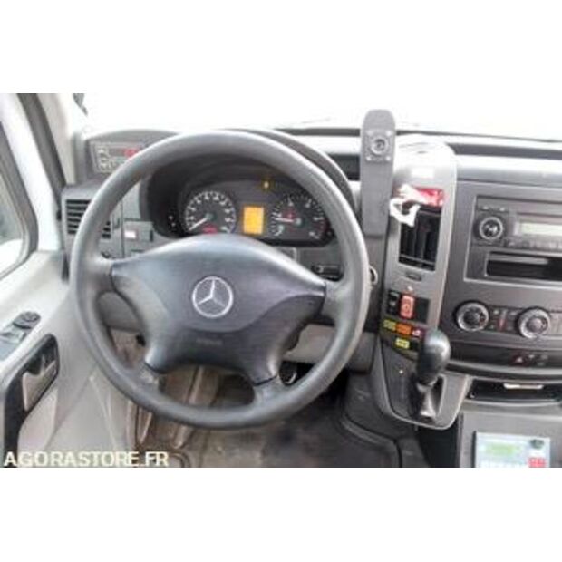 2013 Mercedes-Benz SPRINTER-46147932