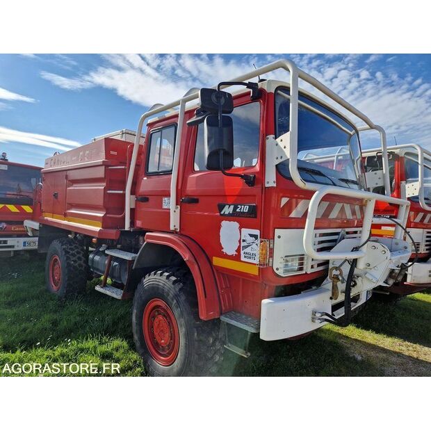 1998 Renault M210-46147941