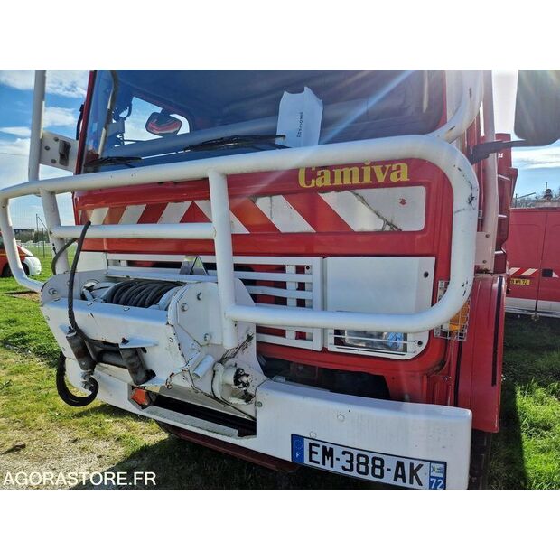 1998 Renault M210-46147944