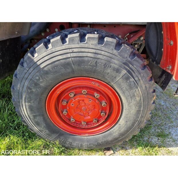 1998 Renault M210-46147948