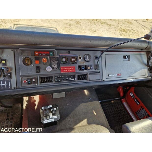 1998 Renault M210-46147980