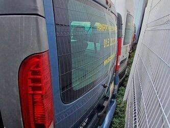 2009-renault-trafic-1434825-46148004