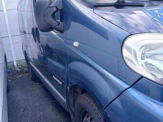 2009-renault-trafic-1434825-46148006