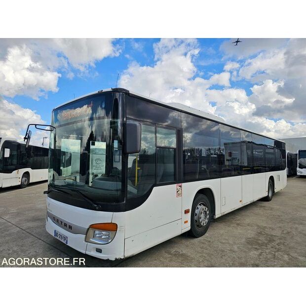 2009 Setra S415NF-46148027
