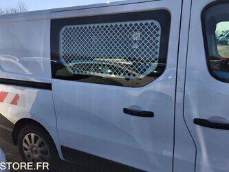 2017-renault-trafic-1434831-46148114